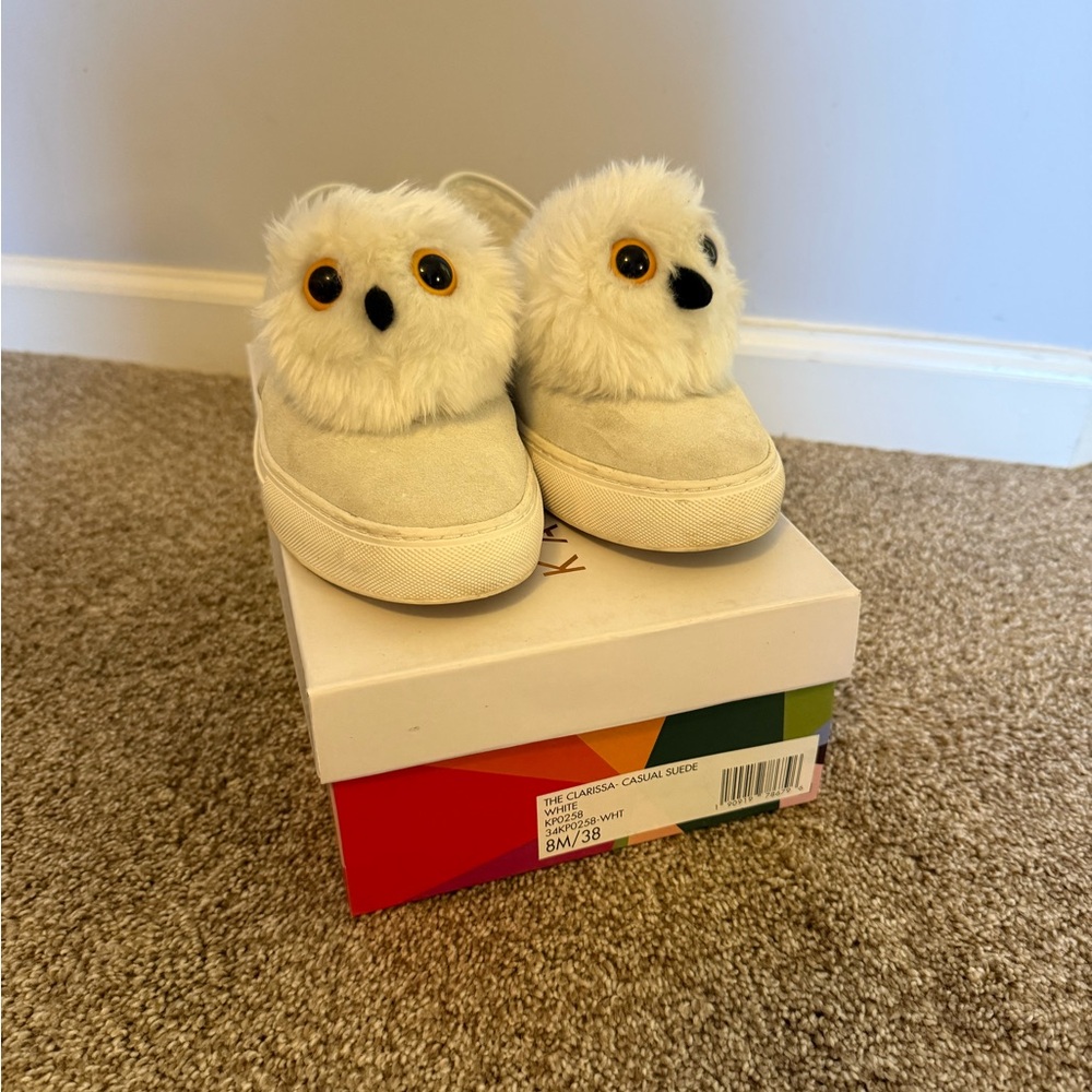 Adorable Katy Perry Snowy Owl Shoes - Gray Suede